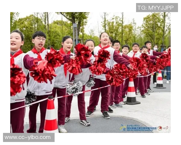 普尔赞球迷热情支持称球队表现值得喝彩与期待 普尔赞球迷热情支持称球队表现值得喝彩与期待