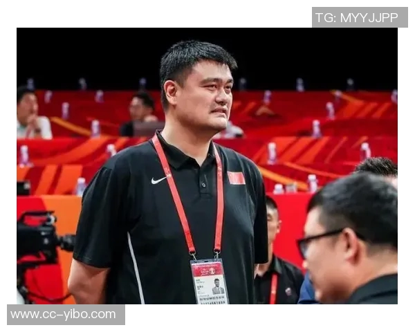 姚明在中国赛重聚老友期待与一哥探讨养老金话题