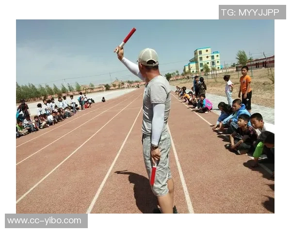 博维坦言更爱运动装期待重返赛场展现真实自我